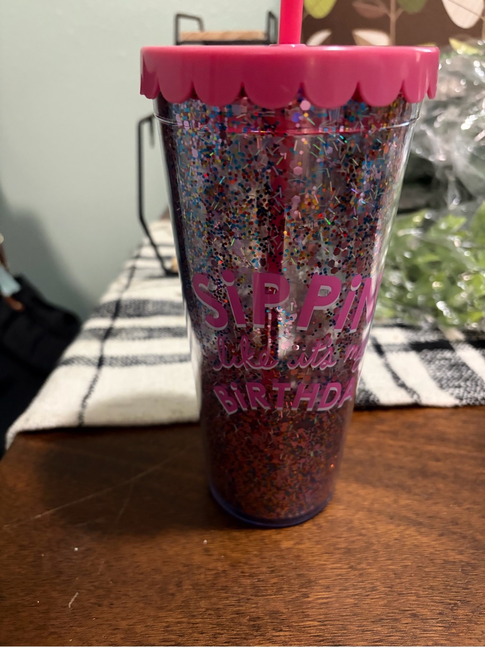 Never Used pink Glitter Birthday Sip Cup with Straw